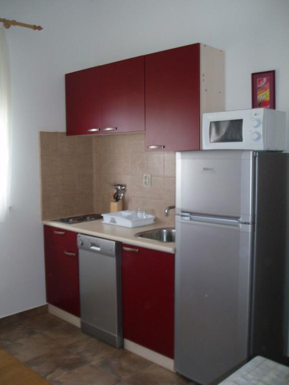 Apartments Karaman Podstrana Phòng bức ảnh
