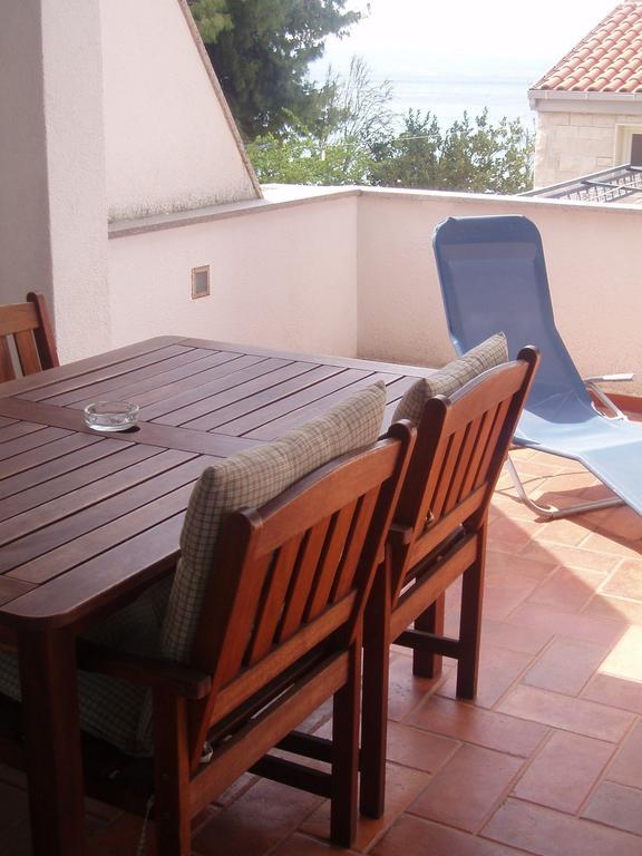 Apartments Karaman Podstrana Phòng bức ảnh